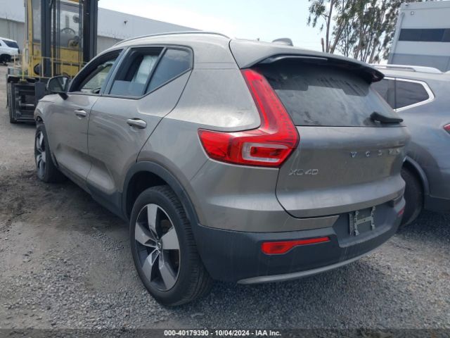 YV4162UK7N2674729 Volvo Xc40 T5 Momentum