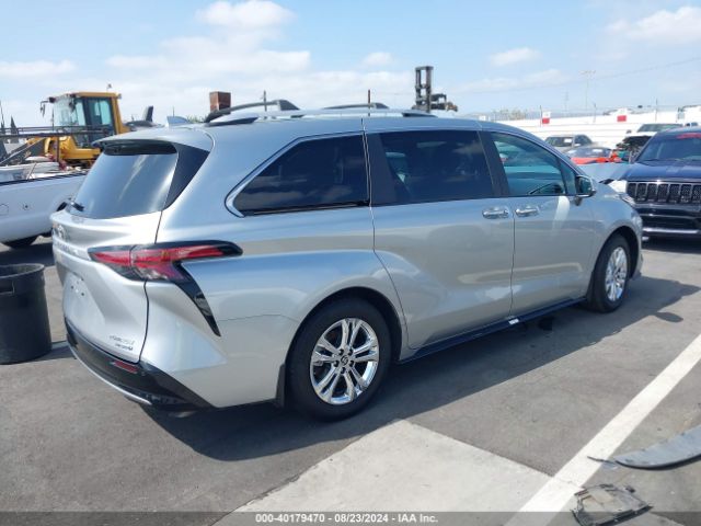 5TDESKFC1PS104467 Toyota Sienna Platinum