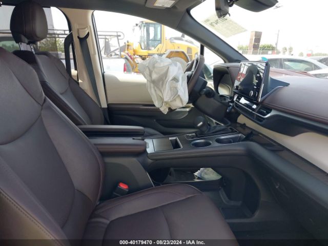 5TDESKFC1PS104467 Toyota Sienna Platinum