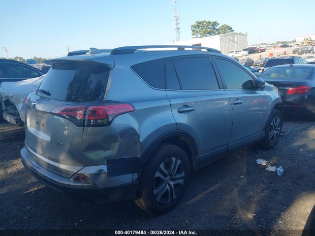 Toyota RAV4 LE 2018 JTMZFREV1JJ176839 Image 4