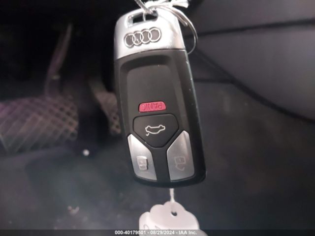 WAUCNCF5XJA106046 Audi A5 2.0t Premium