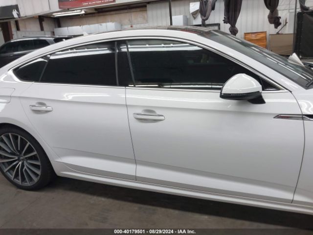 WAUCNCF5XJA106046 Audi A5 2.0t Premium