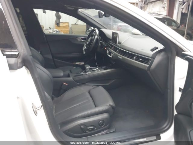 WAUCNCF5XJA106046 Audi A5 2.0t Premium