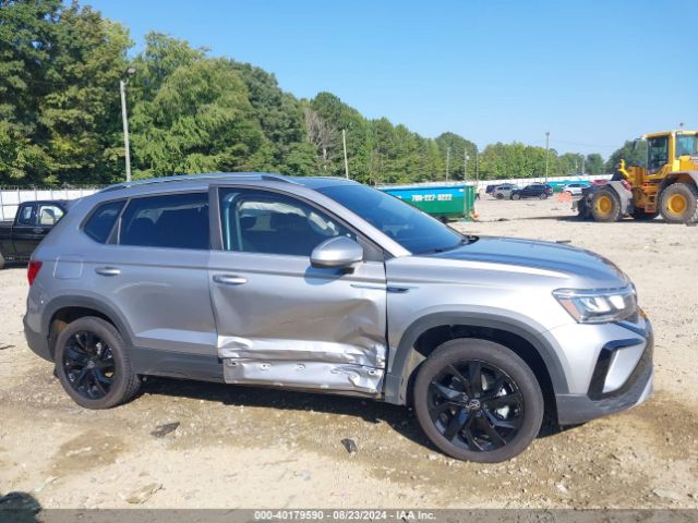 3VVEX7B24PM375259 Volkswagen Taos 1.5t Se