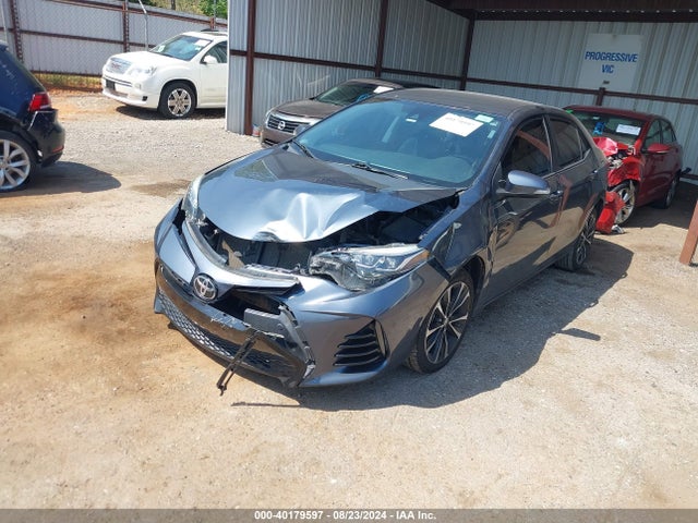 Toyota COROLLA SE 2017 5YFBURHE2HP660446 Image 2