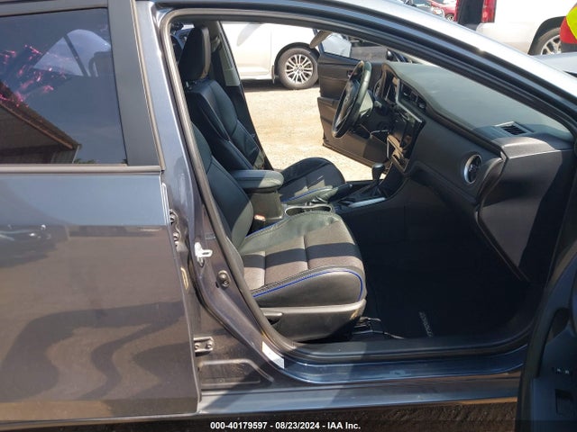 Toyota COROLLA SE 2017 5YFBURHE2HP660446 Image 5