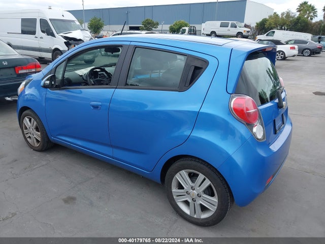 Chevrolet Spark 1lt Auto 2014 KL8CD6S99EC536427 Image 3