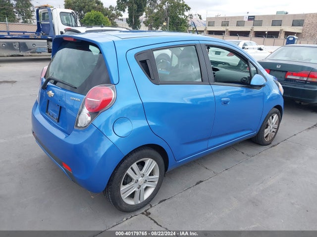 Chevrolet Spark 1lt Auto 2014 KL8CD6S99EC536427 Image 4