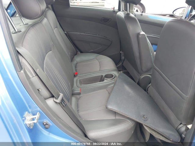 Chevrolet Spark 1lt Auto 2014 KL8CD6S99EC536427 Image 8