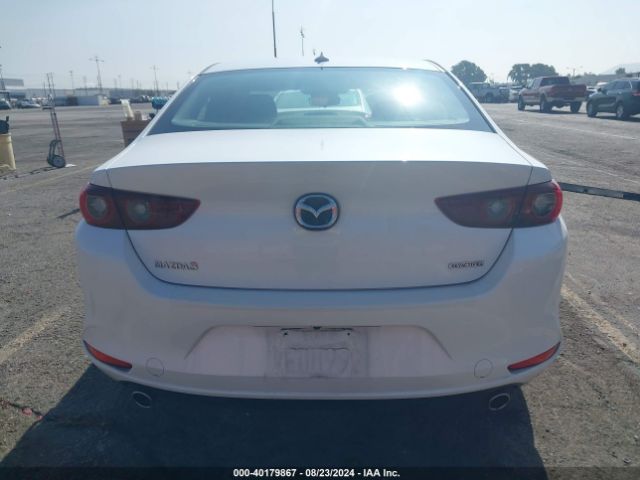 3MZBPADL2NM316161 Mazda Mazda3 Premium