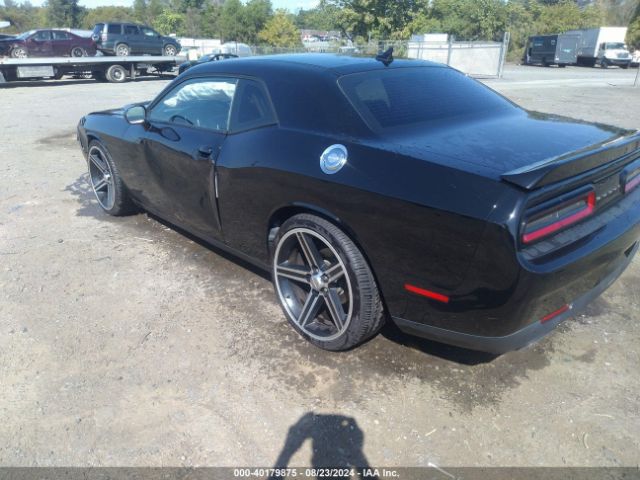 2C3CDZAG1GH300688 Dodge Challenger Sxt Plus