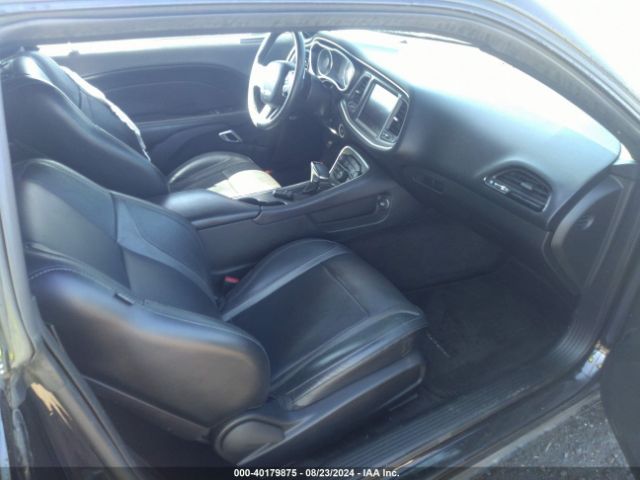 2C3CDZAG1GH300688 Dodge Challenger Sxt Plus