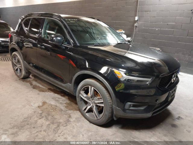 2022 VOLVO XC40 YV4162UMXN2655321