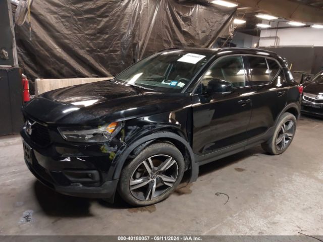 2022 VOLVO XC40 YV4162UMXN2655321 Photo 1
