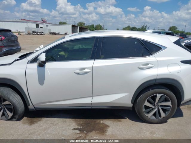JTJGARBZ9M5031216 Lexus NX 300