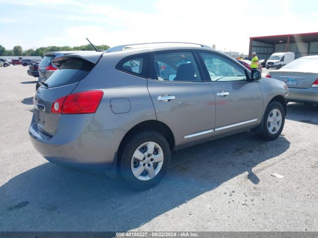 JN8AS5MT2FW156177 Nissan Rogue Select S
