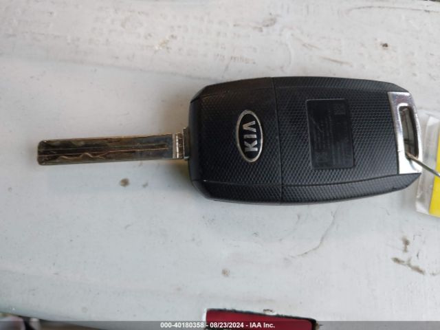 KNDJN2A24J7899908 KIA Soul