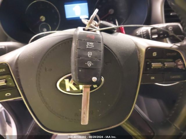 5XYPGDA32KG436968 KIA Sorento 2.4l Lx