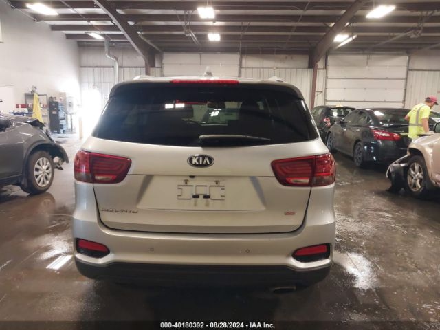 5XYPGDA32KG436968 KIA Sorento 2.4l Lx