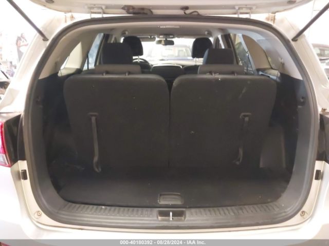 5XYPGDA32KG436968 KIA Sorento 2.4l Lx