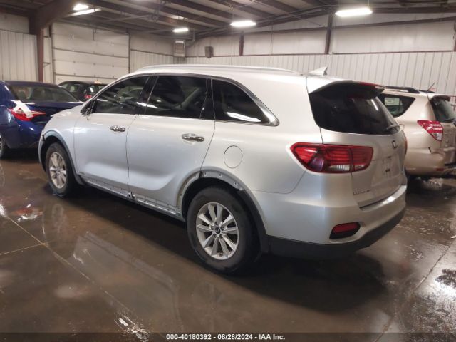 5XYPGDA32KG436968 KIA Sorento 2.4l Lx