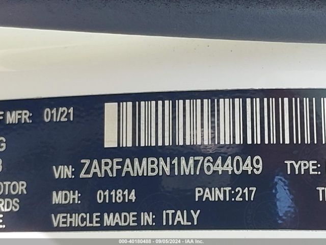 ZARFAMBN1M7644049 Alfa Romeo Giulia Ti Rwd