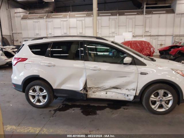 1FMCU9G95EUA31380 Ford ESCAPE SE
