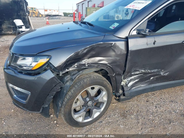 3C4NJCCB7LT170817 Jeep Compass Limited Fwd