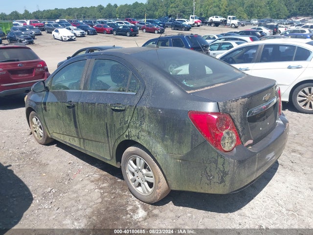 Chevrolet Sonic Lt Auto 2015 1G1JC5SB8F4130951 Image 3
