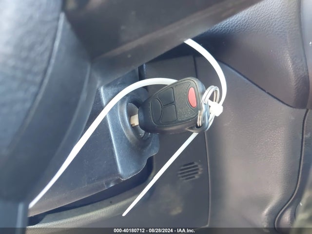 1C4BJWDG0FL666914 Jeep Wrangler Unlimited Sport