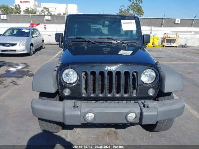 1C4BJWDG0FL666914 Jeep Wrangler Unlimited Sport