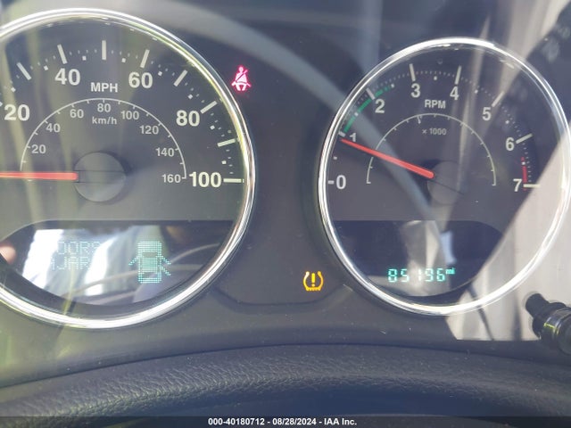 1C4BJWDG0FL666914 Jeep Wrangler Unlimited Sport