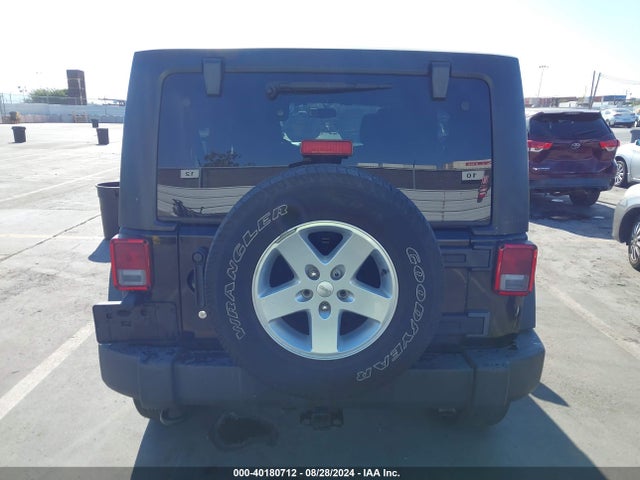 1C4BJWDG0FL666914 Jeep Wrangler Unlimited Sport