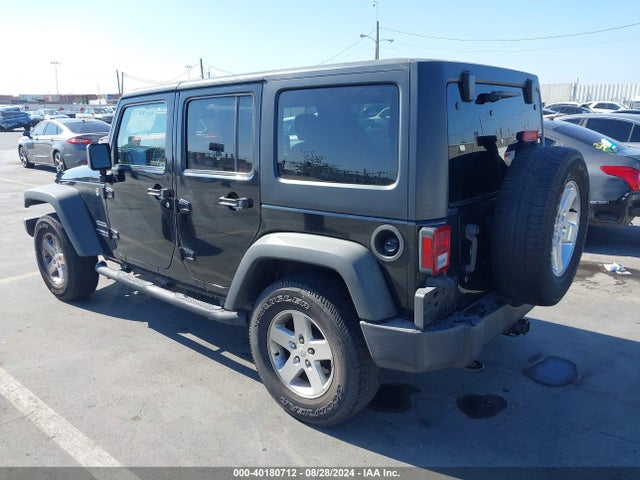 1C4BJWDG0FL666914 Jeep Wrangler Unlimited Sport