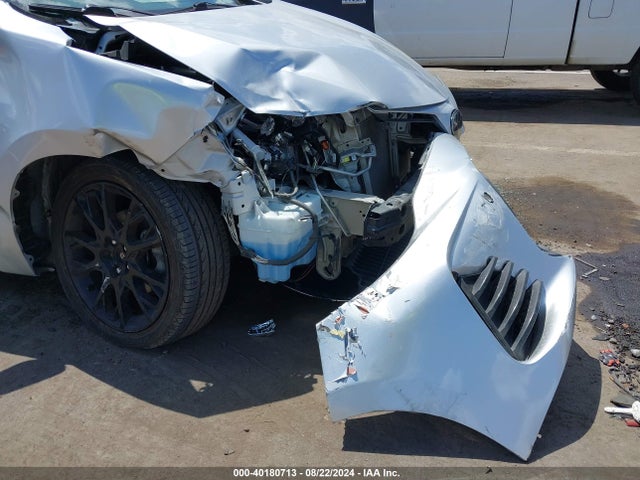 Toyota COROLLA SE 2019 5YFBURHE9KP920090 Image 18