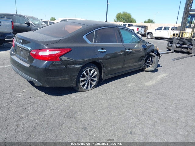 Nissan Altima 2.5 S 2017 1N4AL3AP1HN304936 Image 4