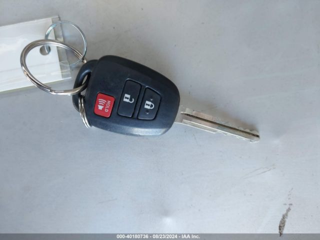 JTLZE4FE9FJ081316 Scion Xb 686 Parklan Edition