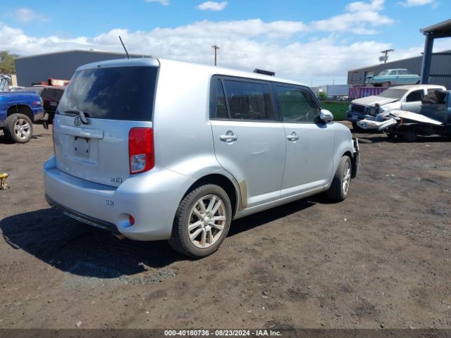 JTLZE4FE9FJ081316 Scion Xb 686 Parklan Edition