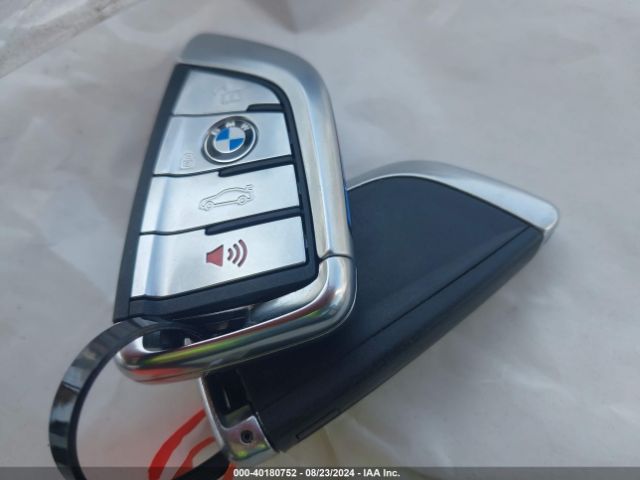WBA7F0C53KGM25305 BMW 750i