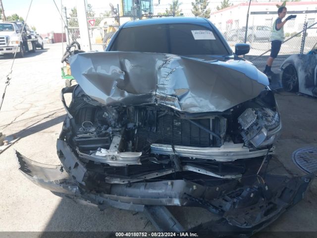 WBA7F0C53KGM25305 BMW 750i