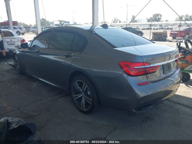 WBA7F0C53KGM25305 BMW 750i