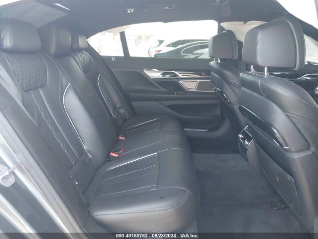 WBA7F0C53KGM25305 BMW 750i