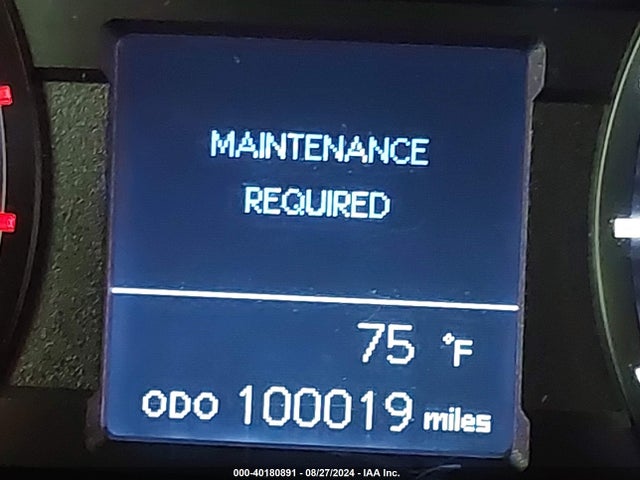 Toyota 4RUNNER SR5 2019 JTEBU5JR5K5637846 Image 16