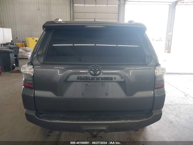 Toyota 4RUNNER SR5 2019 JTEBU5JR5K5637846 Image 17