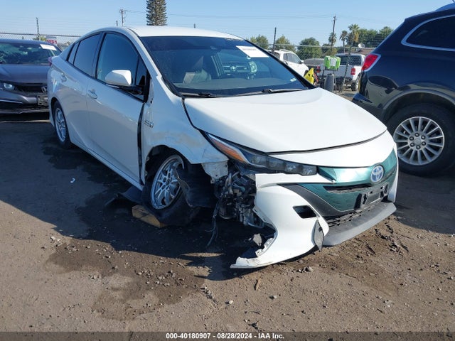Toyota Prius Prime Premium 2017 JTDKARFP7H3007665 Image 1