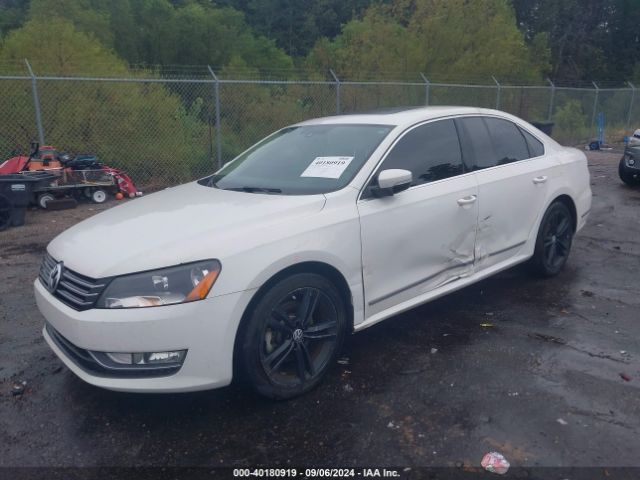 1VWBS7A3XFC053622 Volkswagen Passat 1.8t Se