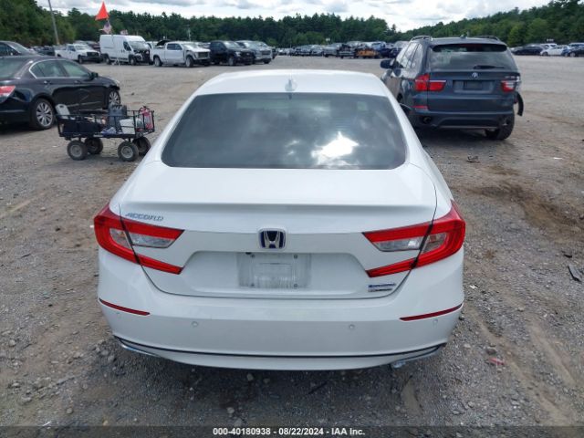 1HGCV3F95MA015732 Honda Accord Hybrid Touring