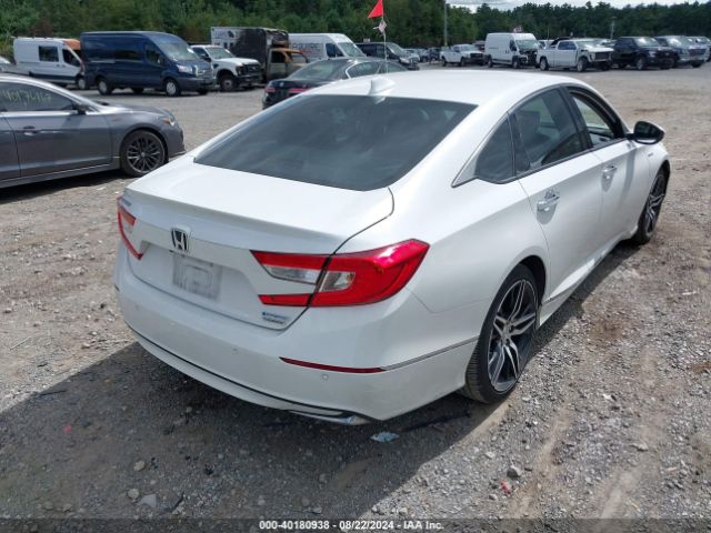 1HGCV3F95MA015732 Honda Accord Hybrid Touring
