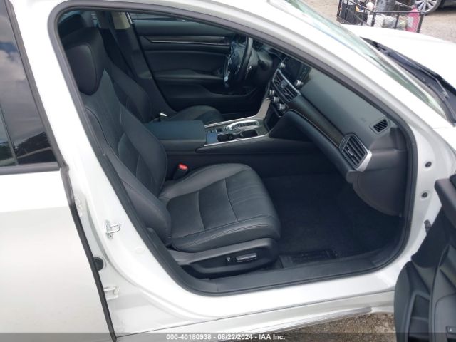 1HGCV3F95MA015732 Honda Accord Hybrid Touring