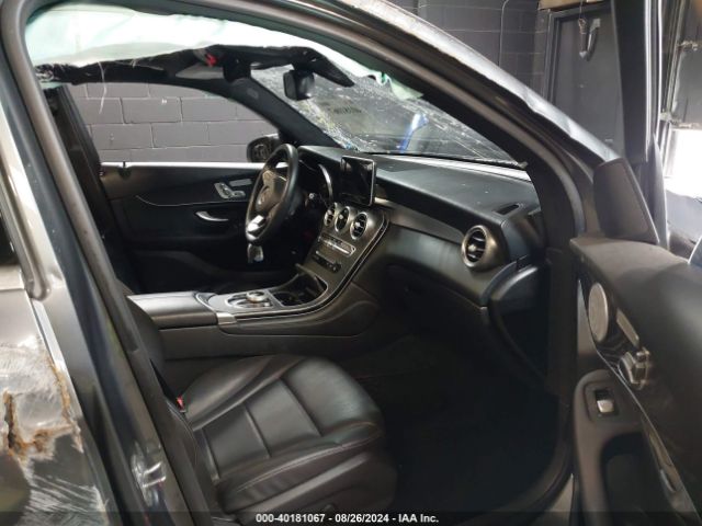 WDC0G4KB7JV095978 Mercedes-Benz Glc 300 4matic